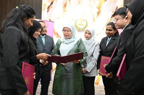 Yayasan Perak–UMPSA meterai kerjasama menerusi biasiswa padanan program ijazah dual di Kazakhstan