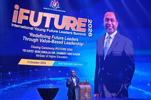 iFUTURE 2026 bentuk pemimpin muda berwawasan global, perkenal 10 resolusi