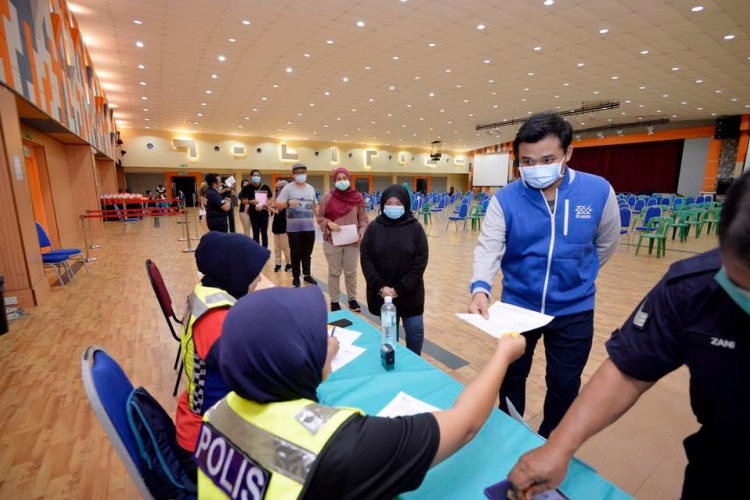 “Terima Kasih Wiraku” - Operasi penghantaran pulang pelajar UMP dan IPT Zon Timur berjalan lancar