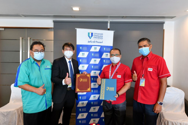 UMP, ADK Solution collaborate in the field of public sanitation in aviation and rail industries