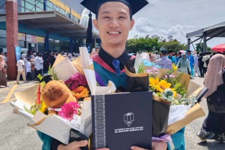 Chan Jian Lin terima Anugerah Kecemerlangan Sapura Industrial Berhad, jadikan kejayaan sebagai batu loncatan masa depan