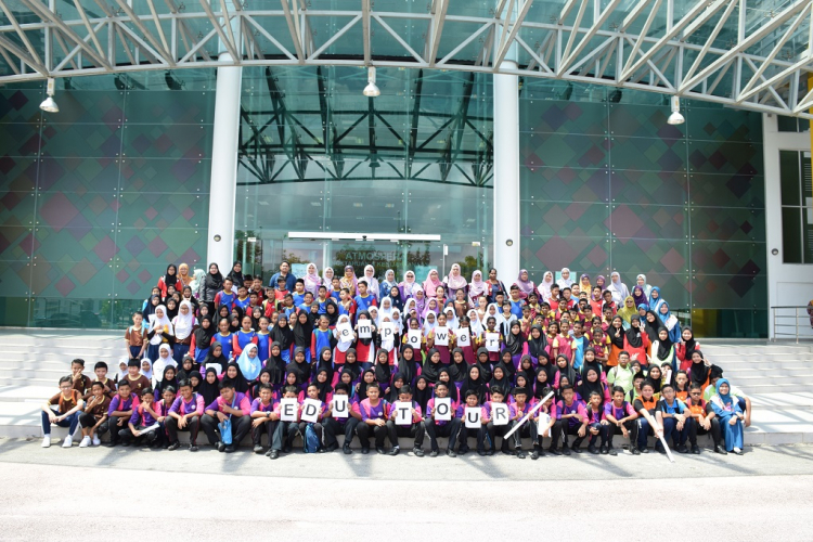 171 UPSR candidates became ‘undergraduates’ for a day in UMP and learned about the cyber world