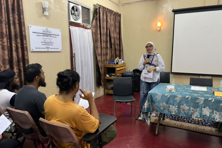 Pelajar antarabangsa baharu UMPSA teruja pelajari bahasa Melayu menerusi aktiviti interaktif
