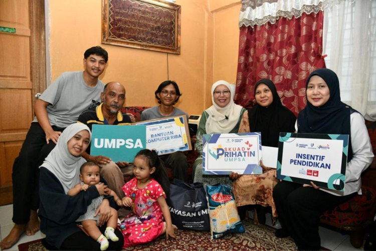 UMPSA Prihatin Tour cares for students’ needs ahead of registration