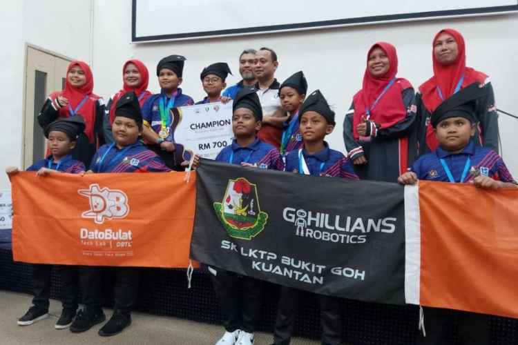 Karnival STEMBOT AI Week UMPSA 2024 pencetus minat STEM pelajar sekolah