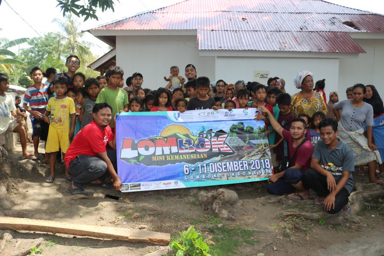 Mahasiswa UMP Bantu Mangsa Gempa Lombok