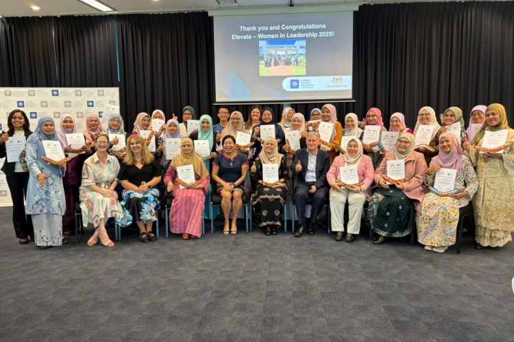 Memperkasa Kepimpinan Wanita dalam Pendidikan Tinggi: Refleksi UMPSA melalui Program ELEVATE: Women in Leadership Excellence 2025 di Perth, Australia