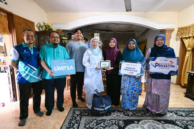 Pengorbanan ibu jadi pembakar semangat Maizatul Sofea bergelar mahasiswa UMPSA