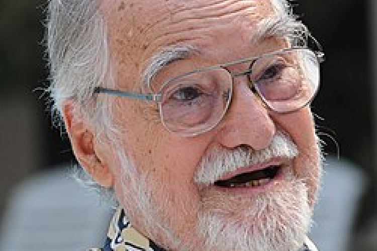 Siapa Sebenarnya Profesor Diraja dan Profesor Ulung?