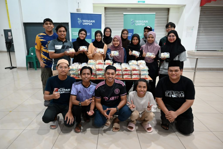 Roti Kukus dan Sangkaya inisiatif Dapur Sahur mahasiswa UMPSA