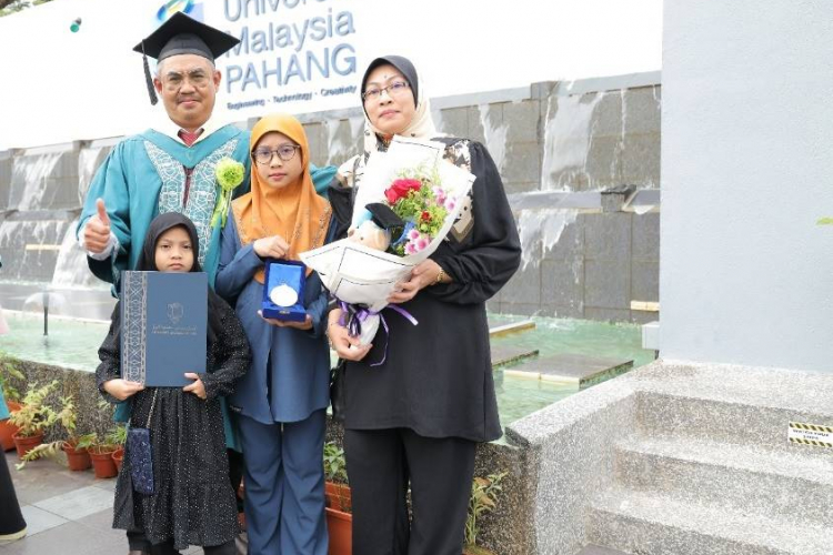 Dream comes true, UMP Advanced graduand receives PSH Award