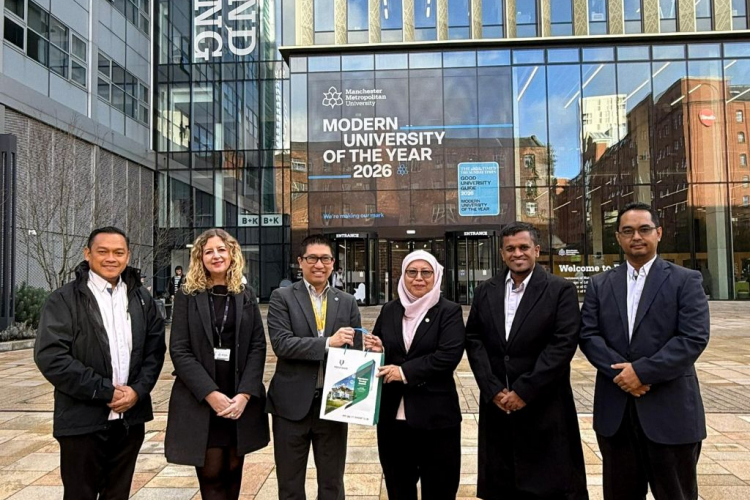 UMPSA deepens global partnerships through official visit to Manchester Metropolitan University and Staff Training Programme