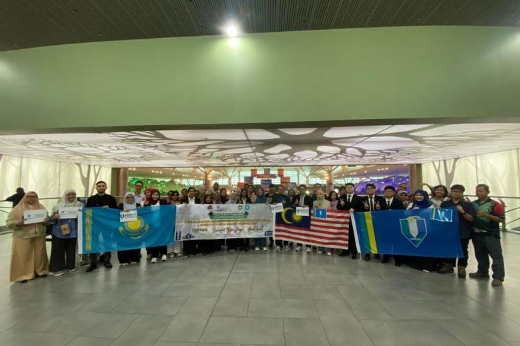 UMPSA sends 12 Industrial Biotechnology students to Kazakhstan under Dual Degree Programme