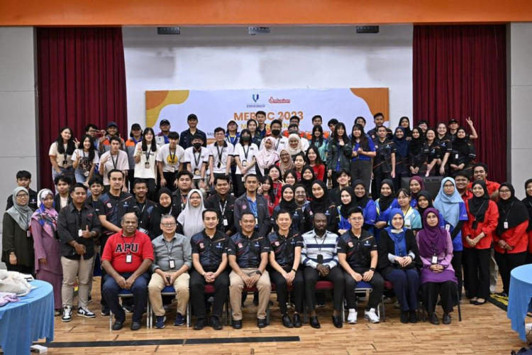  UMPSA hosts MoonsooSIM Enterprise Resource Management Competition (MERMC) 2023