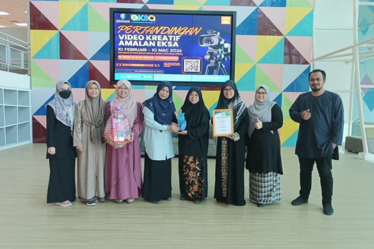 Zon Perpustakaan Pekan menang Pertandingan Video Kreatif Amalan EKSA 2026