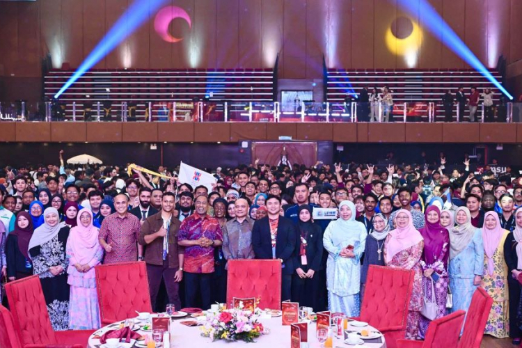 iFUTURE -Persahabatan rentas negara, asas kerjasama masa hadapan