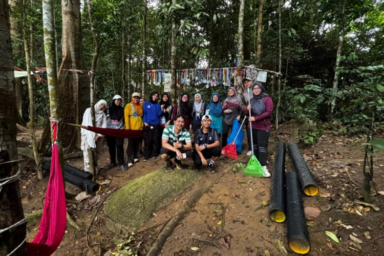 UMPSA dan HAMOC jayakan misi Plogging Bukit Pelindung, perkasa kelestarian alam sekitar