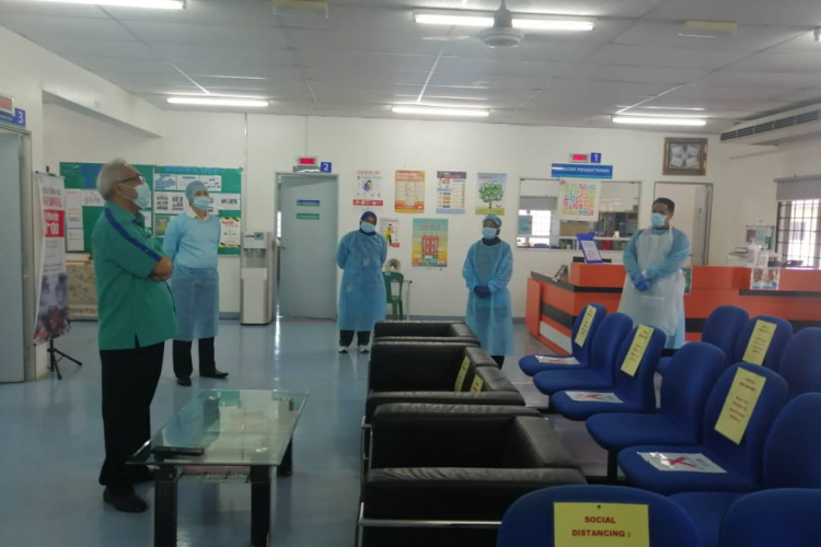 Kunjungan NC UMP beri semangat buat barisan hadapan