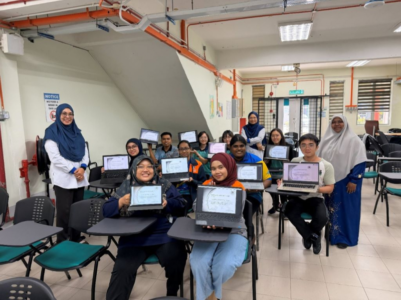 Bukan sekadar ijazah, graduan FIM UMPSA kini dilengkapi Pensijilan Profesional Lean Six Sigma