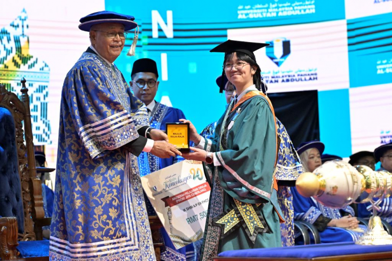  Ik Shim, Royal Award recipient perseverance becomes beacon of success