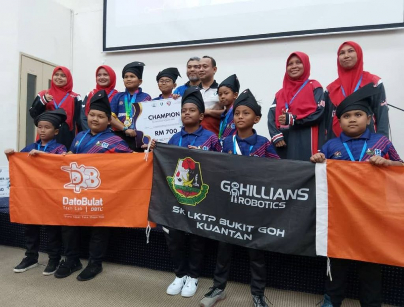 Karnival STEMBOT AI Week UMPSA 2024 pencetus minat STEM pelajar sekolah