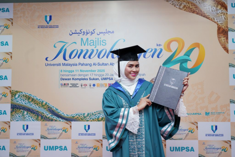 Kecekalan ibu tunggal menuntut ilmu, Nurfarhana raih Master Eksekutif di Konvokesyen UMPSA Ke-20