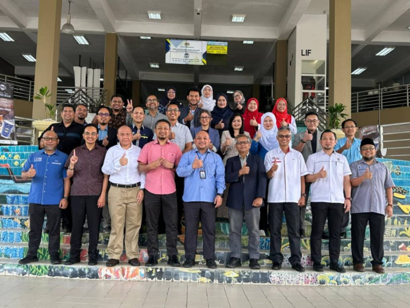 Seramai enam orang staf pentadbir Universiti Malaysia Pahang Al-Sultan Abdullah (UMPSA) telah menghadiri Mesyuarat Majlis Persatuan Pentadbir Universiti Awam Malaysia (MASTI) yang berlangsung selama tiga hari bermula 20 sehingga 22 Februari 2026 di Universiti Malaysia Terengganu (UMT), Terengganu.  Para pentadbir yang menyertai program ini terdiri daripada Eksekutif Kanan, Penerbit UMPSA, merangkap Presiden Persatuan Pegawai Tadbir dan Ikhtisas (PPTI) Sesi 2025/2026 yang juga menjawat jawatan sebagai Ketua 