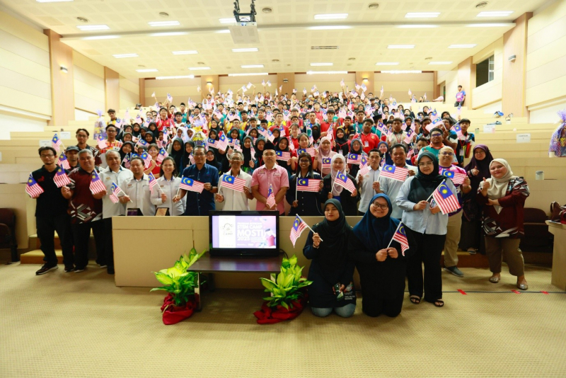SciTech4U STEM Camp MOSTI 2025 semarakkan minat Sains dan Teknologi pelajar sekolah menengah