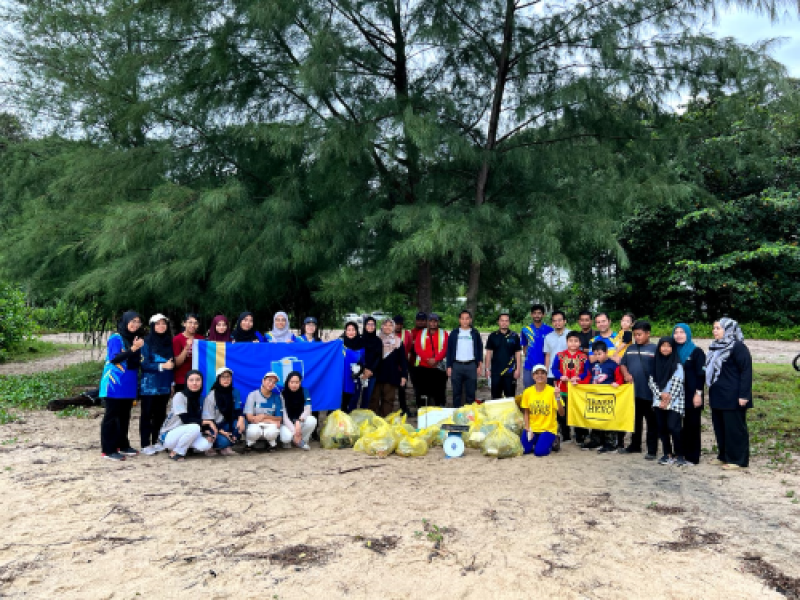 UMPSA, Trash Hero Kuantan and Alam Flora managed to clean up 67.4 kg of garbage