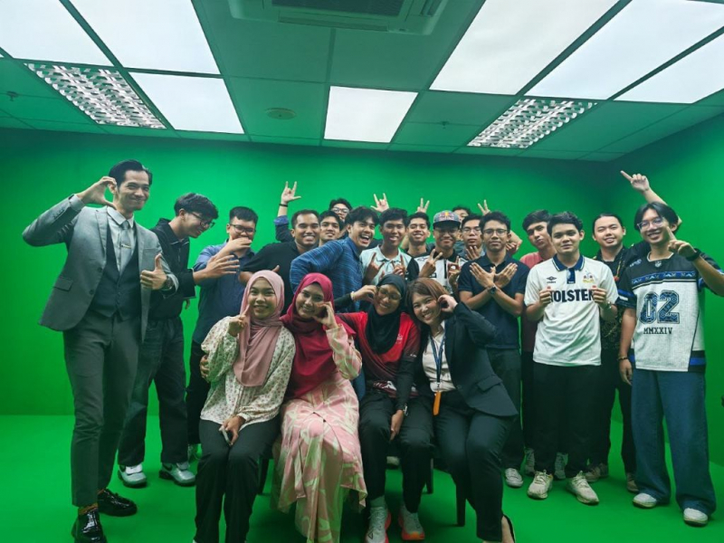 WELLT 2025 pacu jalinan akademik dan budaya serantau melalui keindahan bahasa dan suara global