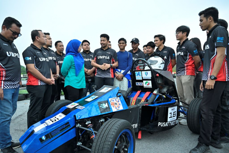 Dunia TVET dan IPT perlu bergerak ke arah Masyarakat 5.0 (Society 5.0)