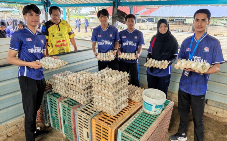 Role of UMPSA Researcher in Driving Success of Layer Duck Farming Entrepreneur in Pekan